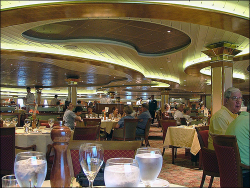 Cruise dining
