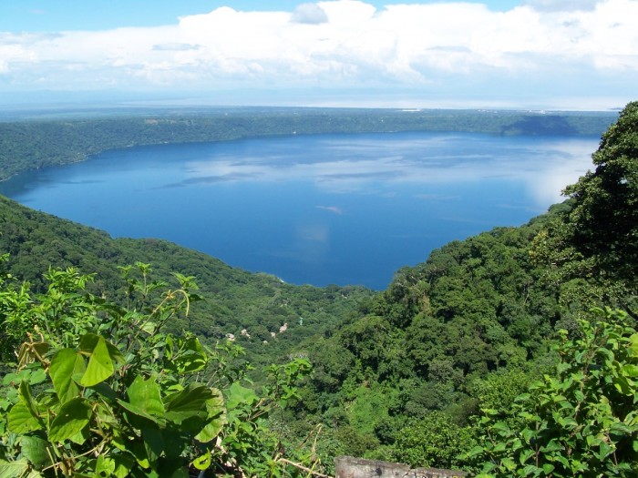 Laguna_de_apoyo