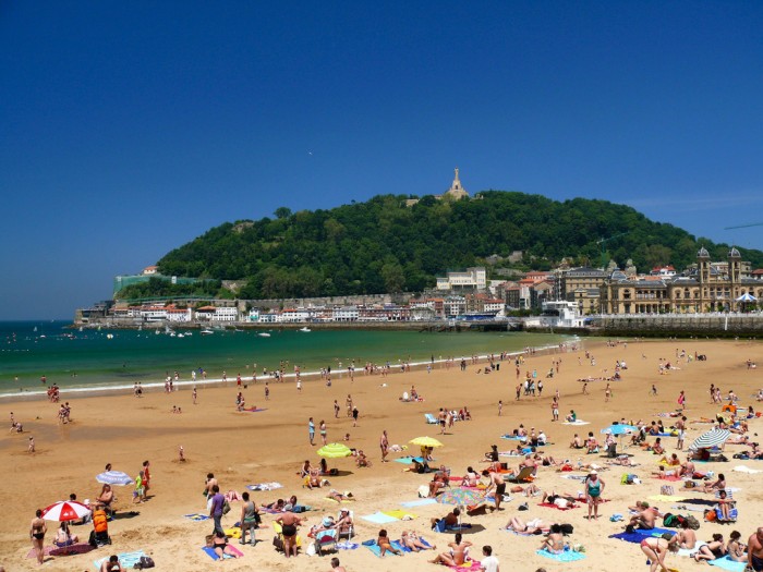 The-beach-of-San-Sebastian-Spain