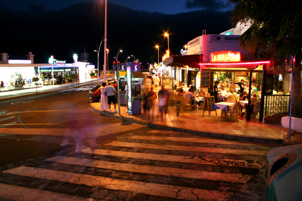 Lanzarote by Night: Disco and Dance until Dawn