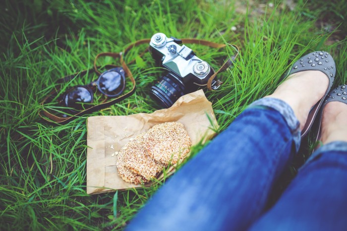 food-woman-camera-girl