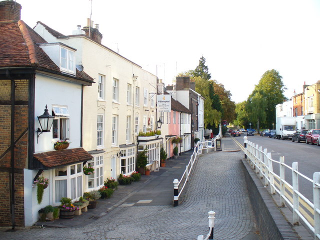 high-street-hemel-hempstead-1646503