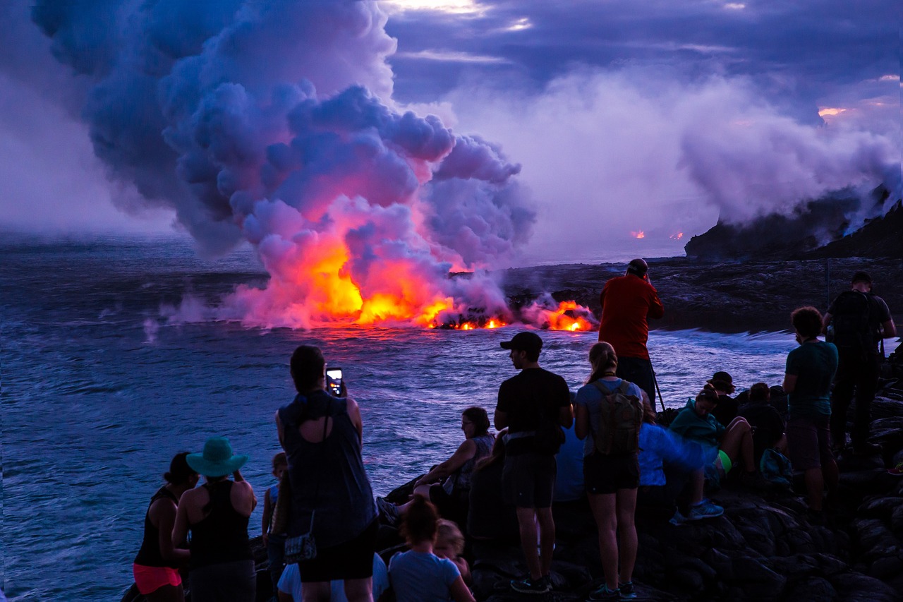 [2] volcano-sunset-hawaii