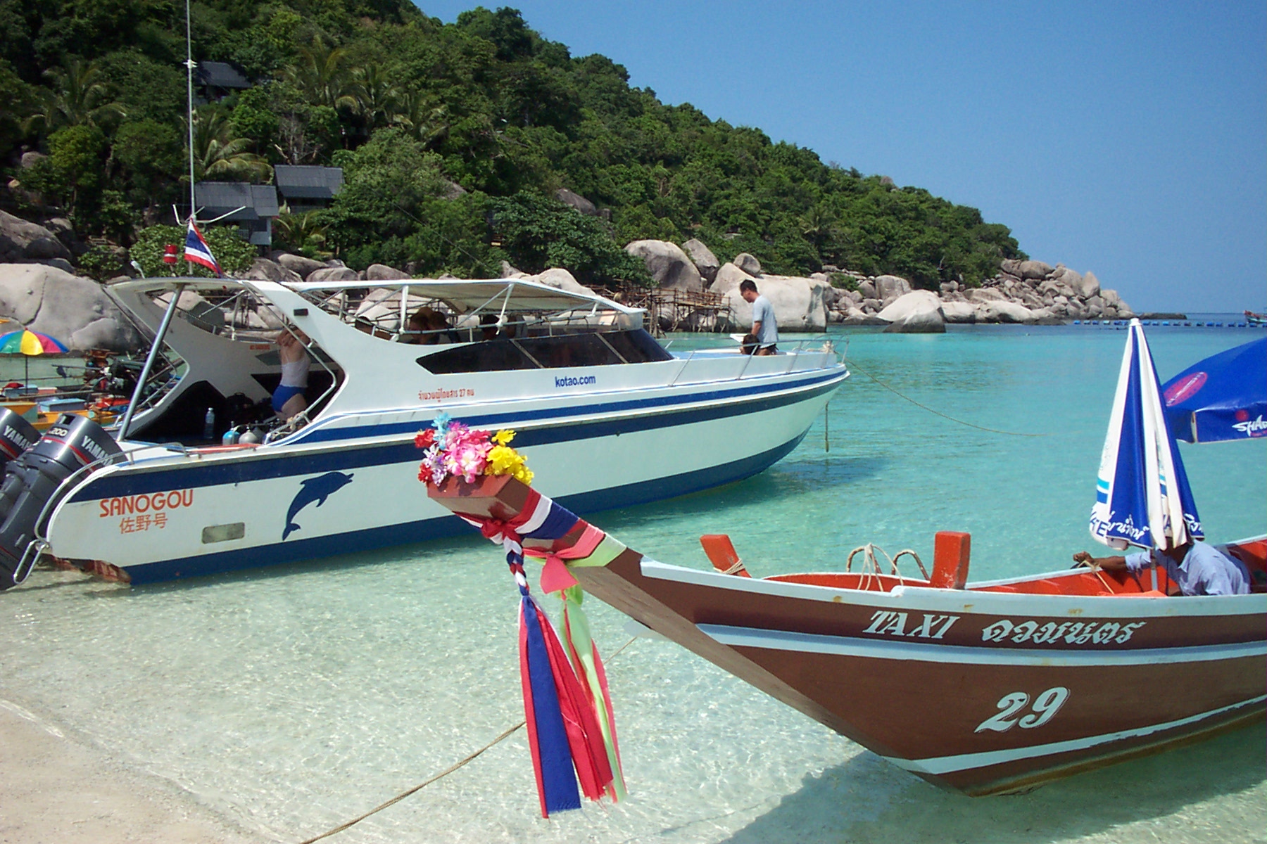 Koh_Tao,_Thailand_02-2003