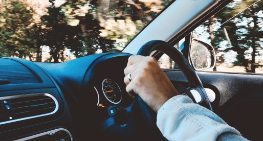 Driving safety tips: 5 things you should never do while driving