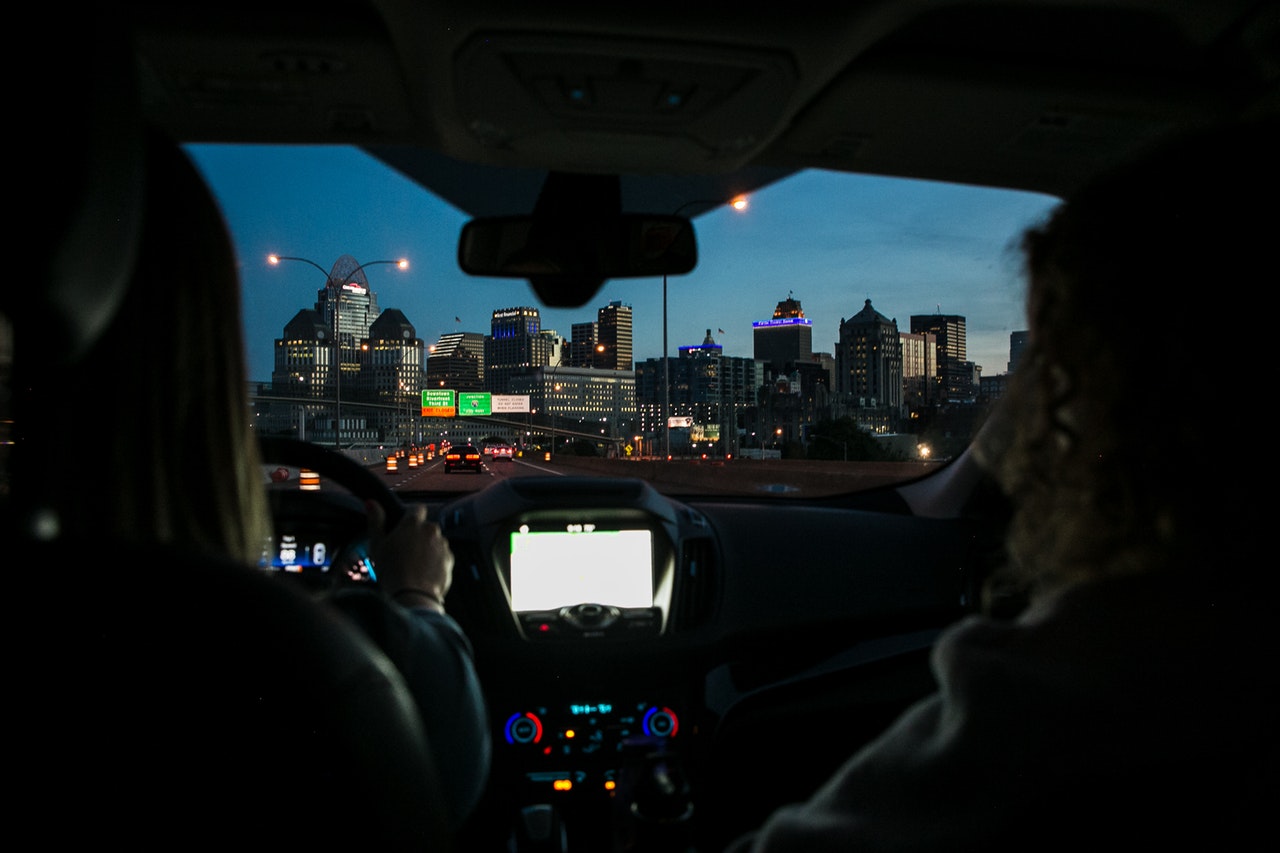 blur-car-cityscape-1179579
