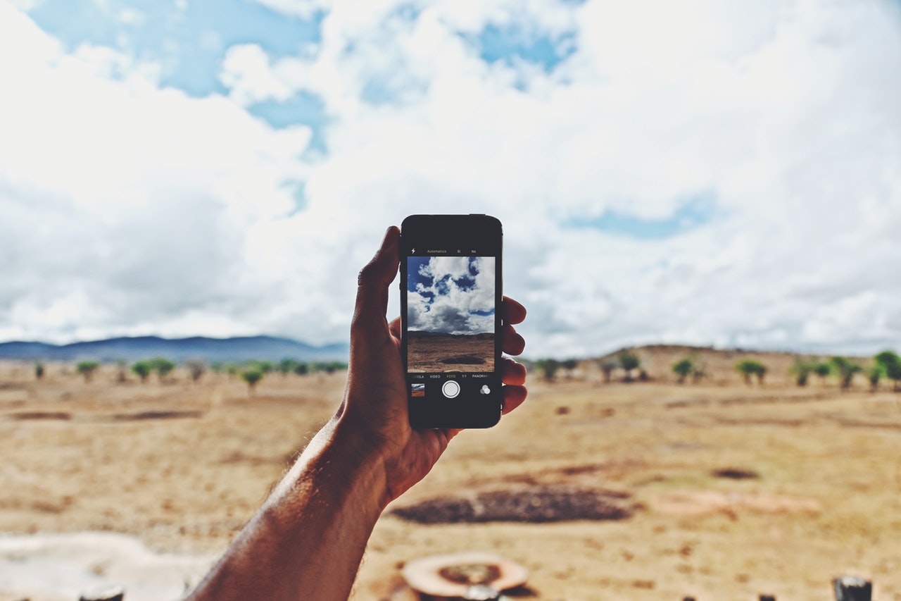 How to Take Awesome Travel Photos with Your Phone