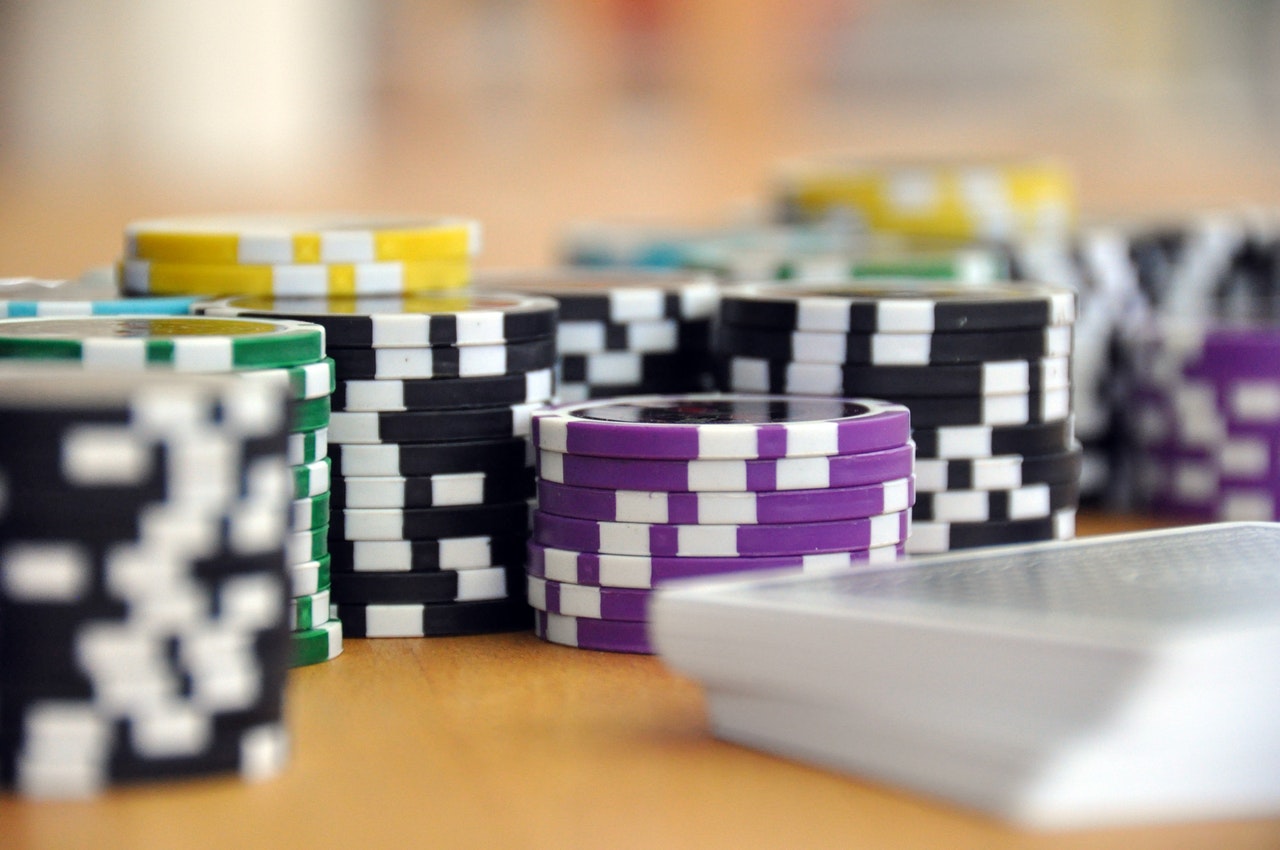 blue-green-and-purple-poker-chips-39856