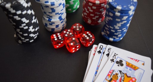 Which US states have legal land based casinos?