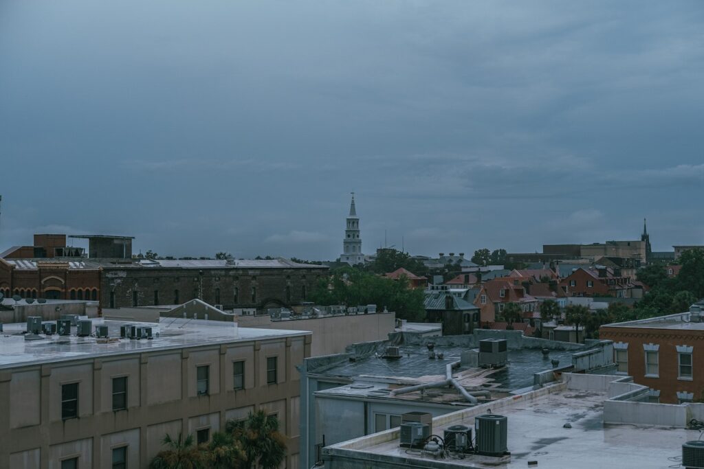 Savannah vs Charleston: Comparing Two Historic Southern Cities