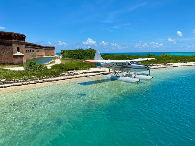 Key Largo to Key West: A Scenic Drive Through the Florida Keys