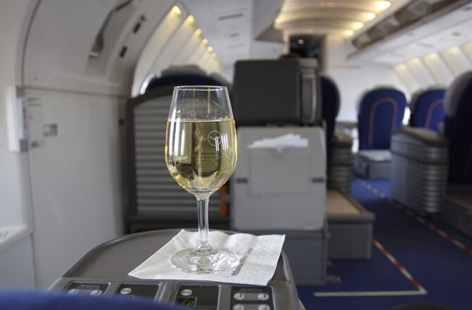 Lufthansa First Class: The Ultimate Luxury Experience in the Skies