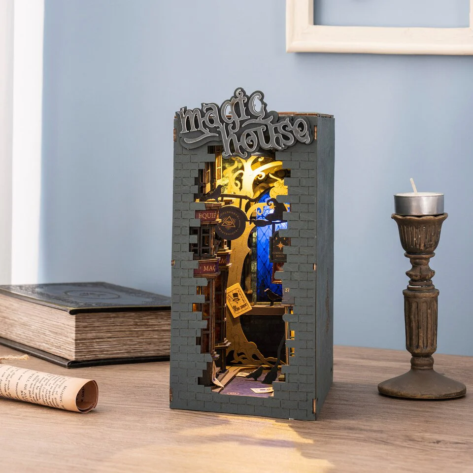 The Rolife Magic House book nook – A Miniature Magical World