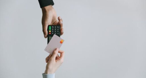The Future of Contactless Transactions: Convenience and Security in a Cashless World