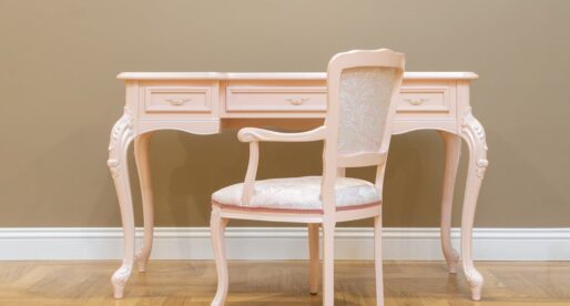 How to Incorporate Antique Furniture into a Modern Home