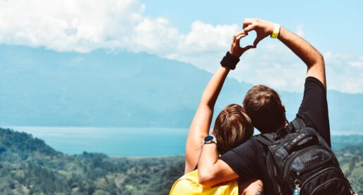 How to Celebrate Your Anniversary While Traveling