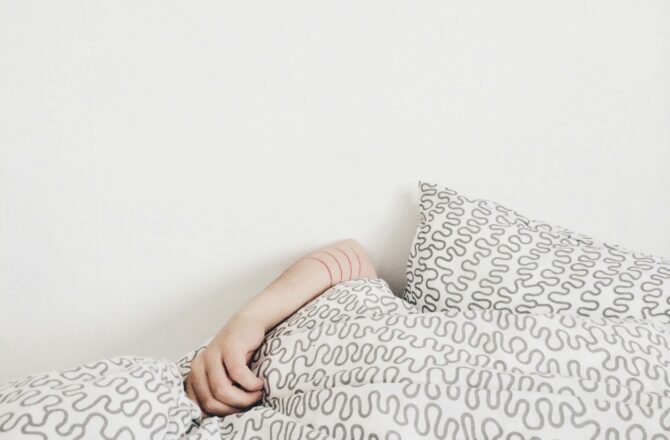 Late-Night Travel Rituals That Help You Sleep in New Places