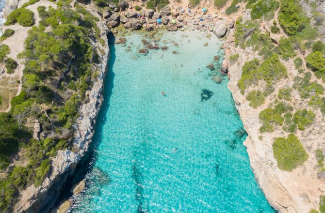 The Ultimate Holiday Guide to Fashion and Style For Your Trip to Majorca